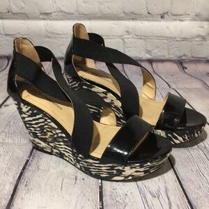 BCBG  Generation wedge sandals SZ 6.5M
